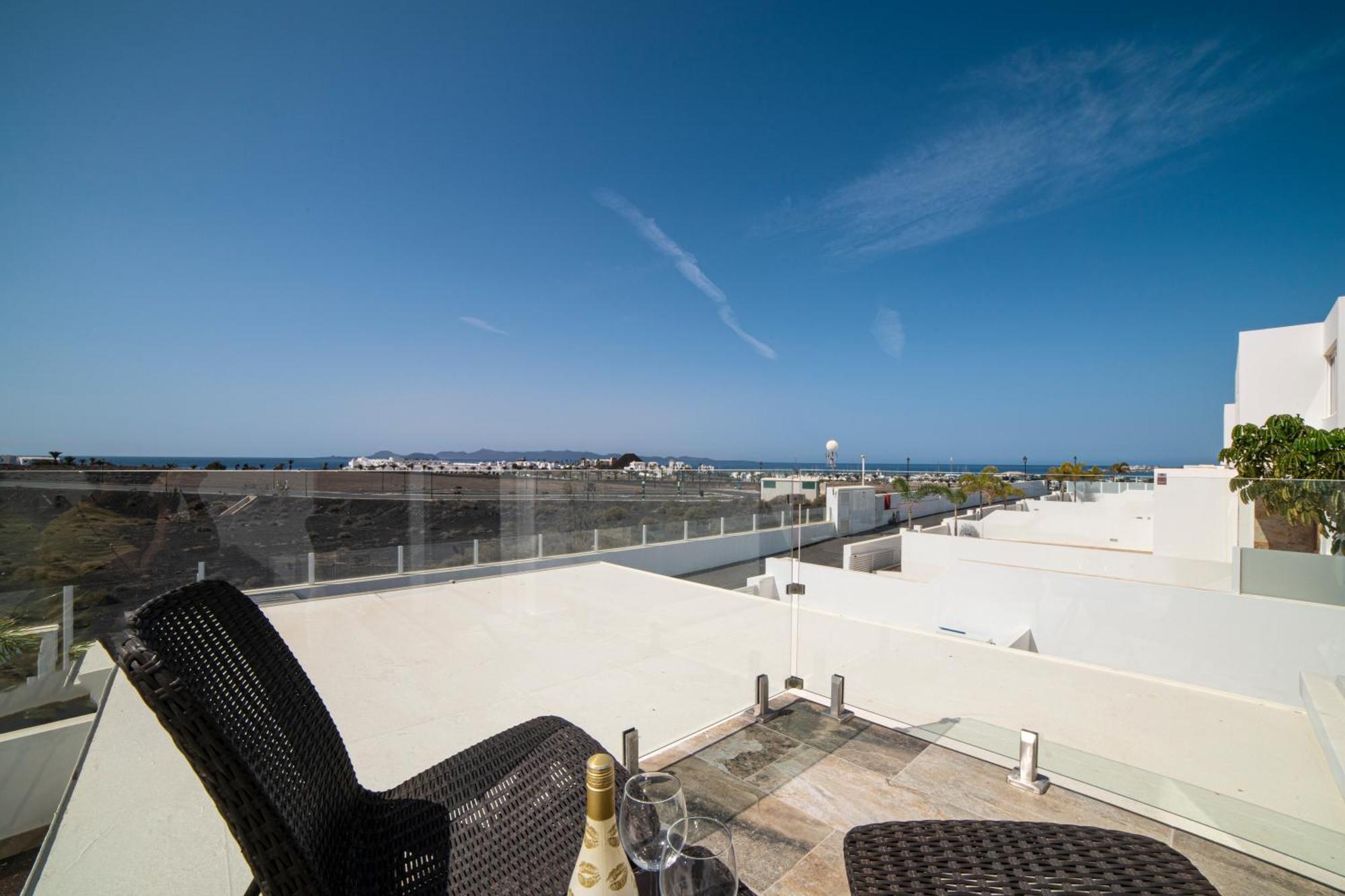 Villa Ocean Wave - Sea Views - Private Pool Playa Blanca  Ngoại thất bức ảnh